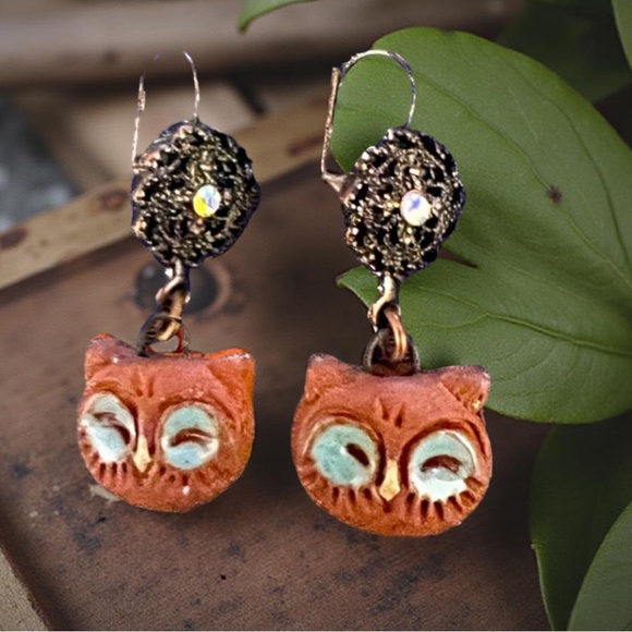 Handmade Owl earrings with rhinestones  Handcrafted NWT - Picture 9 of 10
